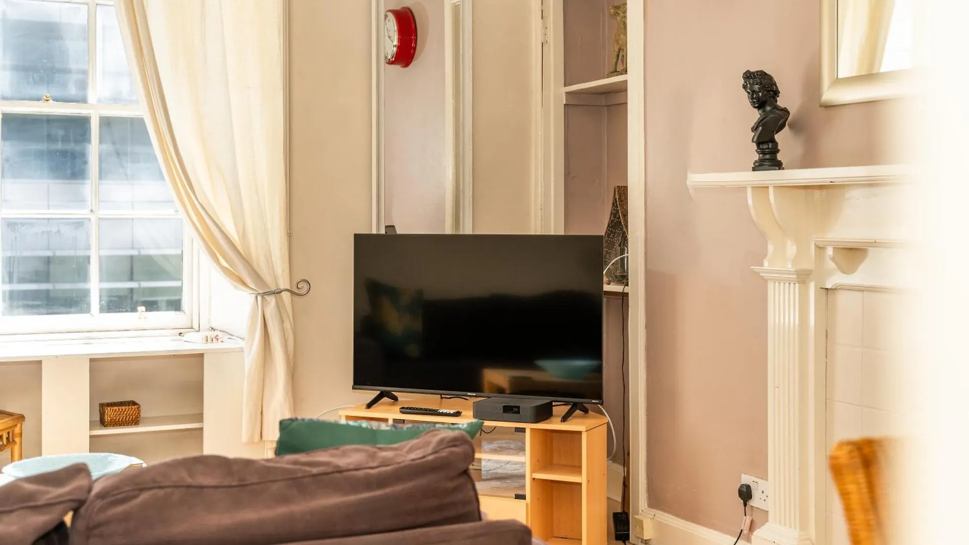 Charming 2Bd Flat 10 Minutes To Edinburgh Castle Appartement