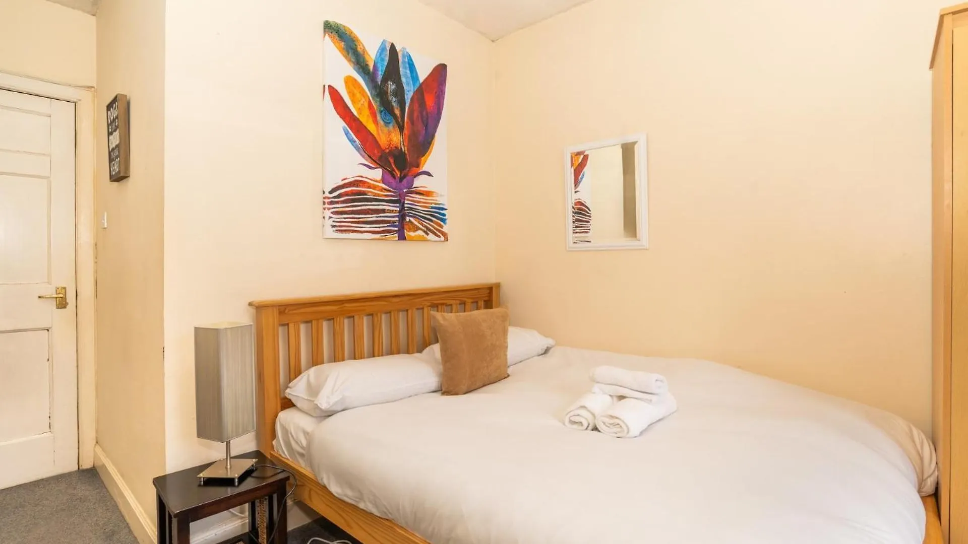 Charming 2Bd Flat 10 Minutes To Edinburgh Castle Appartement