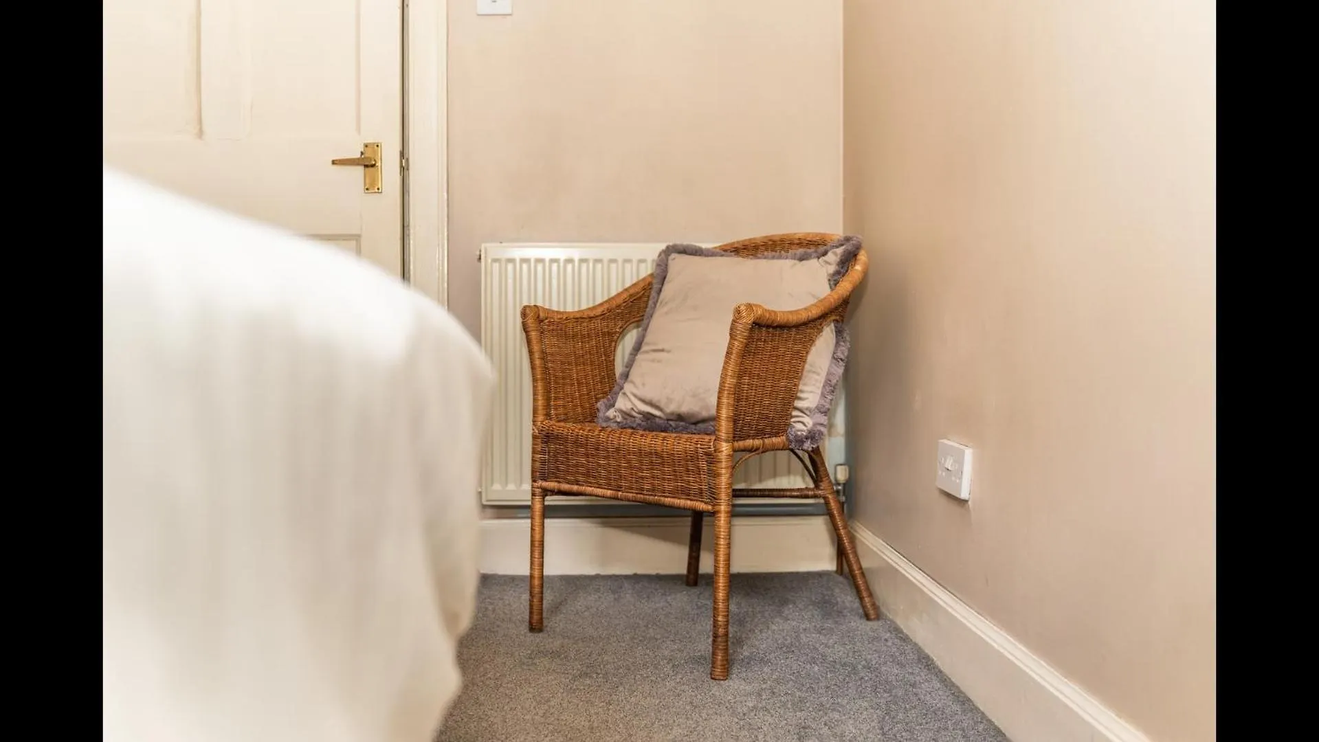 Charming 2Bd Flat 10 Minutes To Edinburgh Castle Appartement 0*,