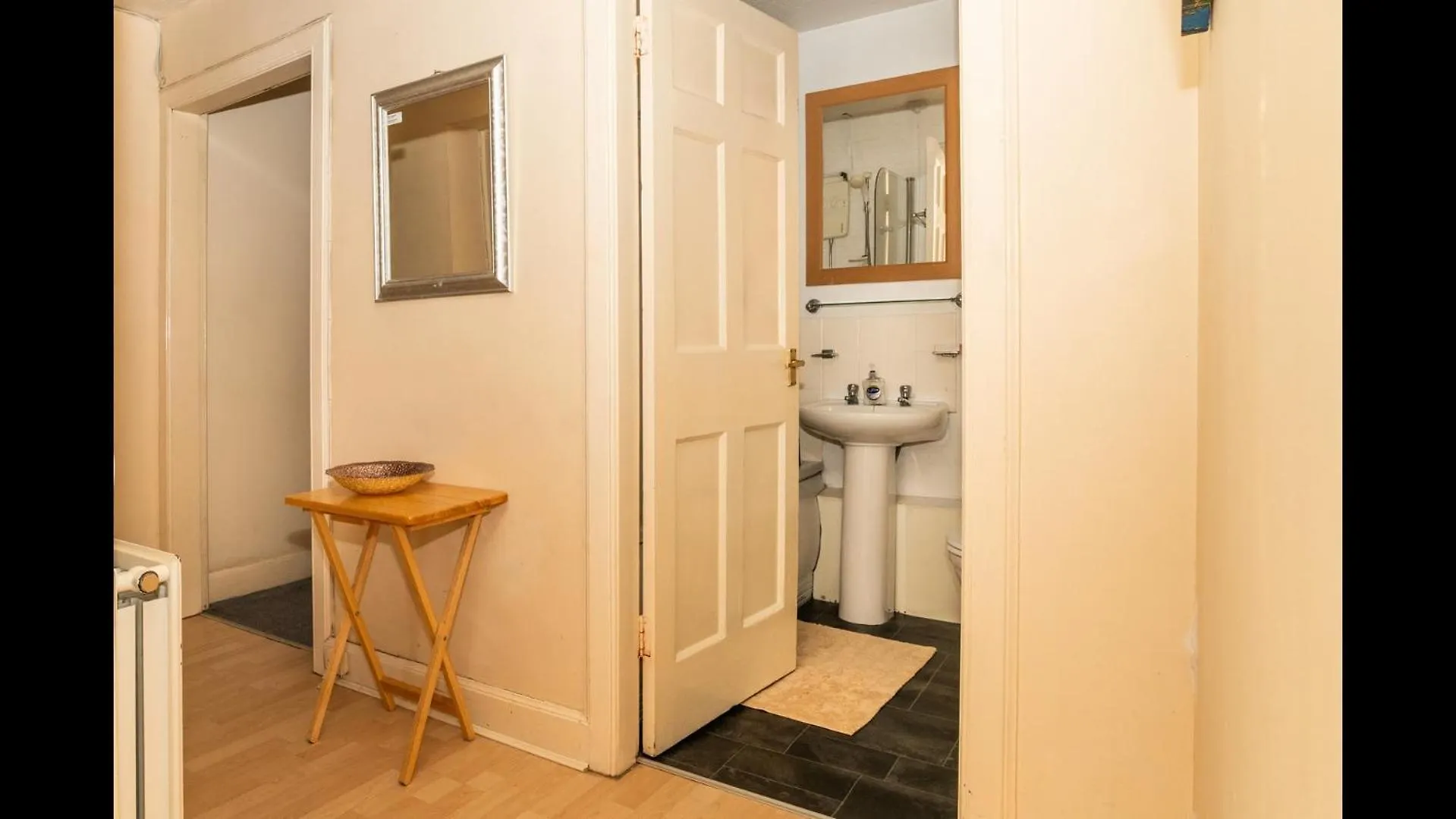 Charming 2Bd Flat 10 Minutes To Edinburgh Castle Appartement Verenigd Koninkrijk