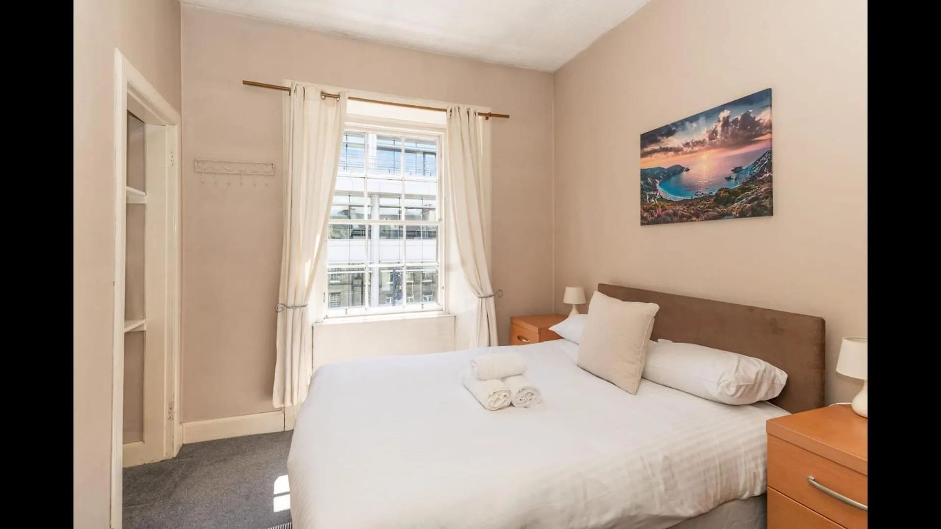 Charming 2Bd Flat 10 Minutes To Edinburgh Castle Appartement